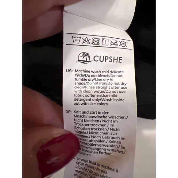 Women's Black Square Neckline Tie Back One-Piece Swimsuit NWT Size L - Picture 6 of 9